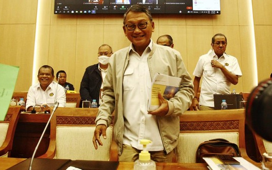 DPR Panggil Menteri ESDM Bahas Larangan Ekspor Mineral