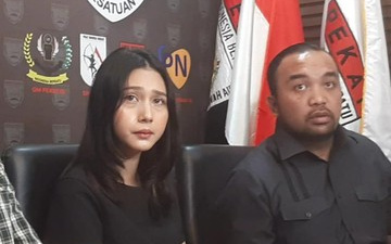 Diduga Selingkuhan Virgoun, Wanita ini Jalani Pemeriksaan di Polda Metro Jaya