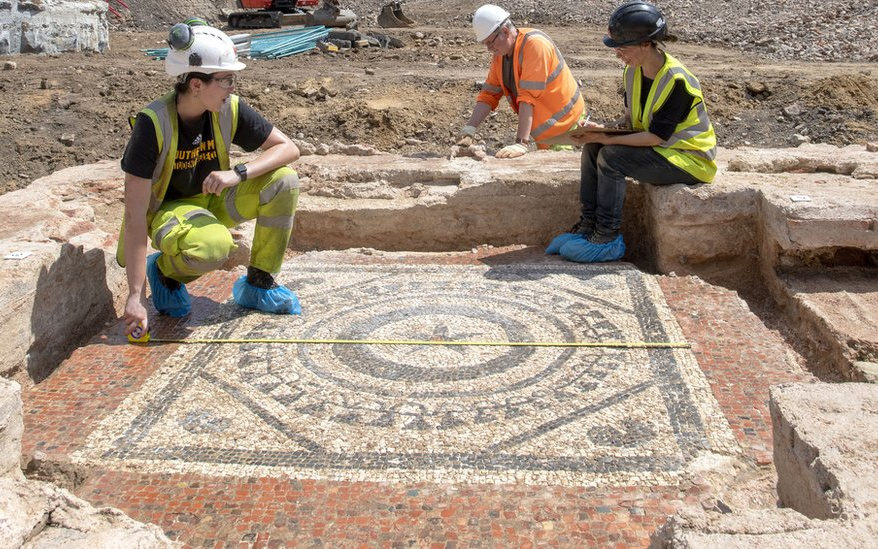 Peninggalan Romawi, Makan Megah Ditemukan di London