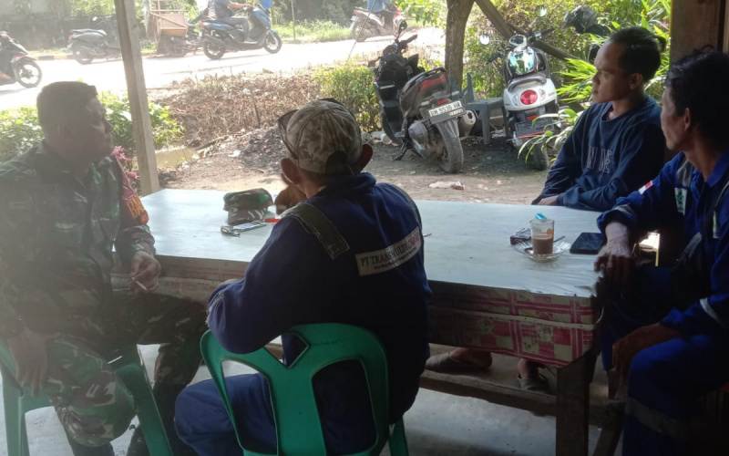 Rutinitas Komunikasi Sosial oleh Babinsa Koramil 03 SS