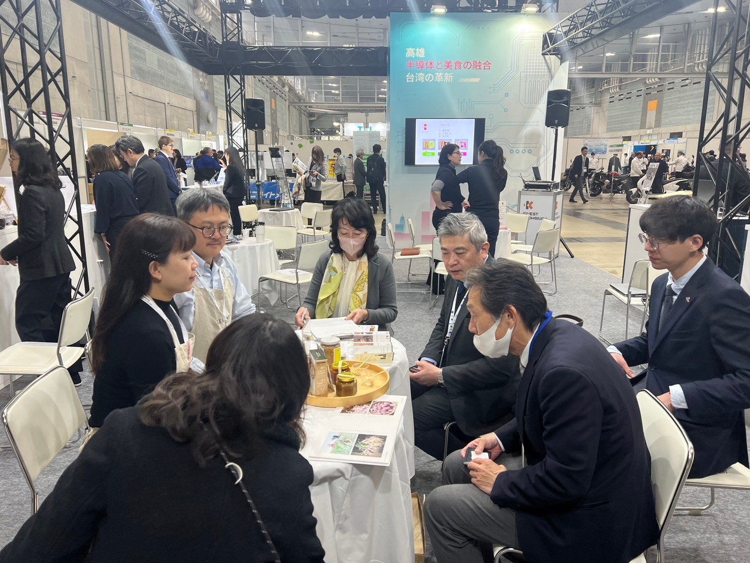 Kaohsiung Draws Potential Investors at Kumamoto Expo
