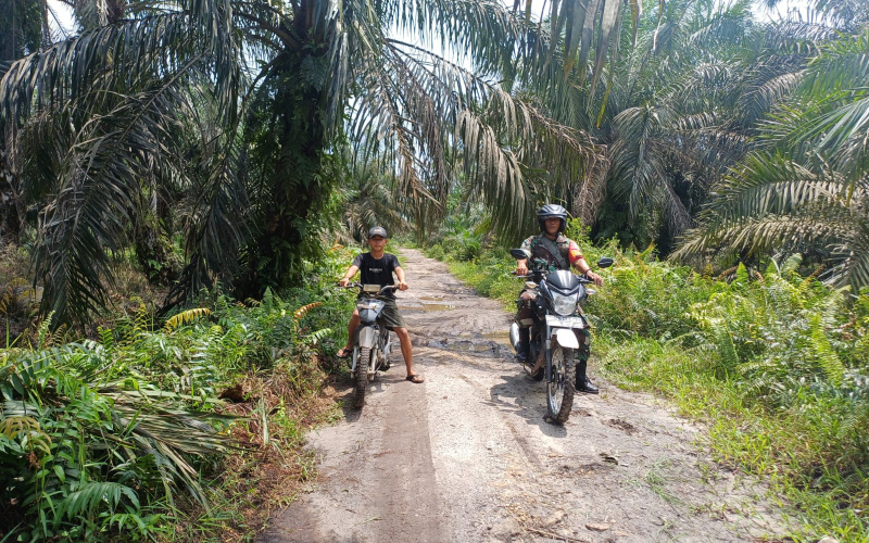 Babinsa Koramil 02 BK Imbau Warga Jaga Hutan dan Cegah Karhutla