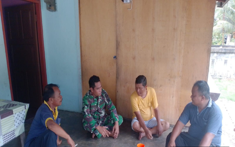 Serma Novrianto Komunikasi Sosial dengan Warga, Antisipasi Karhutla