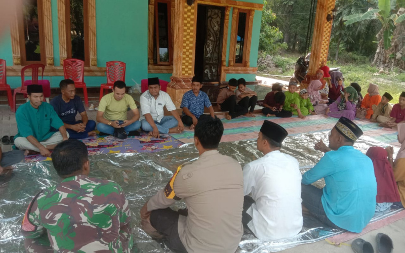 Pererat Silaturahmi, Babinsa Koramil 03 SS Giat Komunikasi Sosial