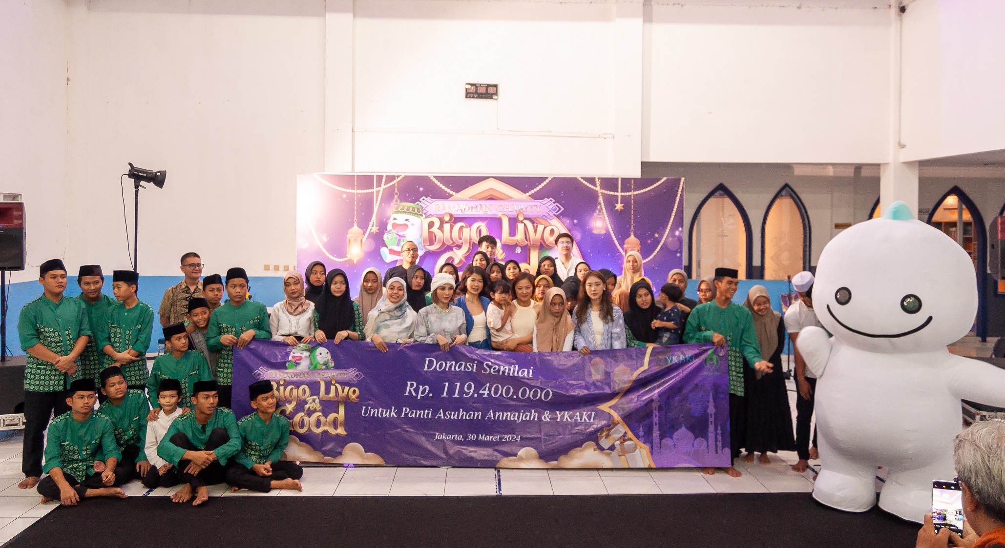 Membangun Komunitas Online dan Offline dengan Bigo Live