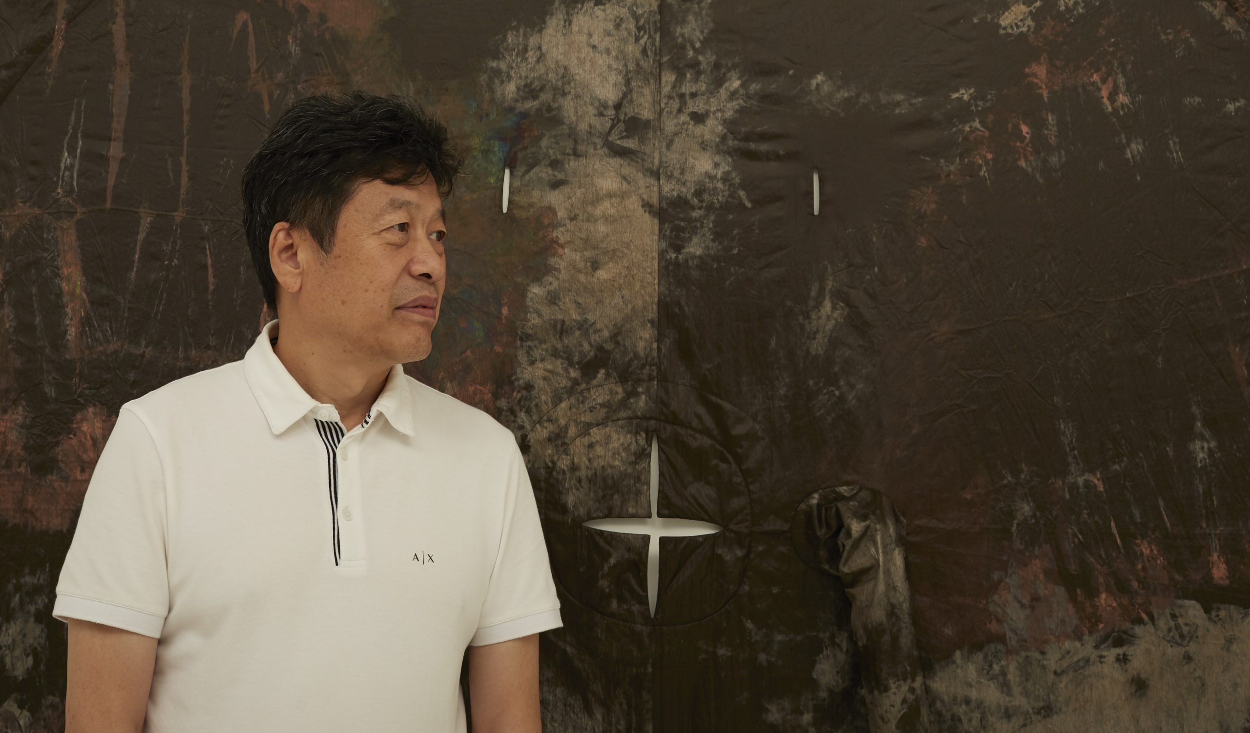 Hasil Penelitian dan Pengembangan PolyU Diluncurkan pada Peragaan Busana Haute Couture Musim Gugur dan Musim Dingin AELIS Couture 2024/25