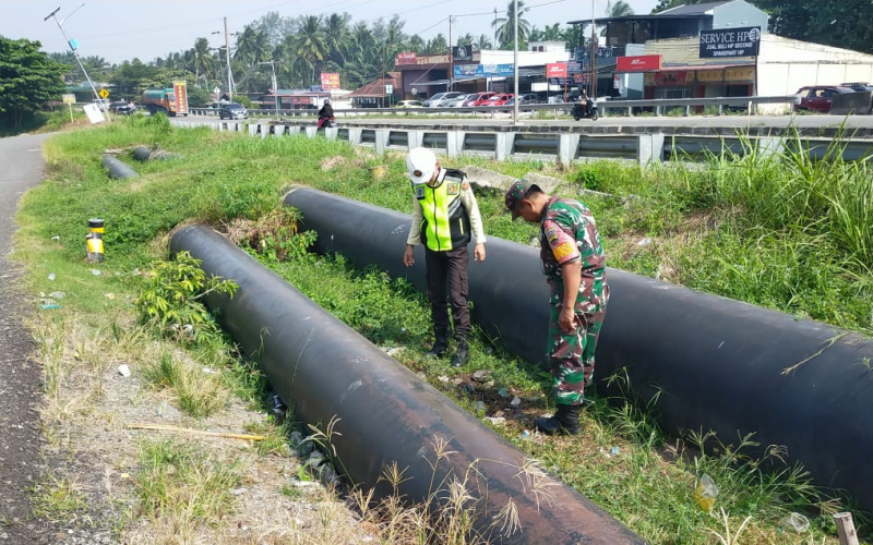 Personel Koramil 02 Bukit Kapur Patroli Jaga Wilayah