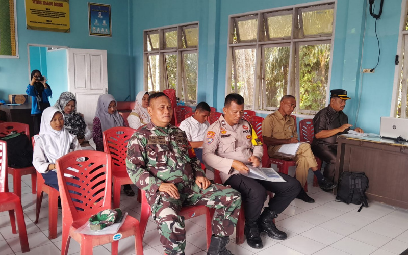 Babinsa Bukit Timah Hadiri Musyawarah Perlindungan Anak