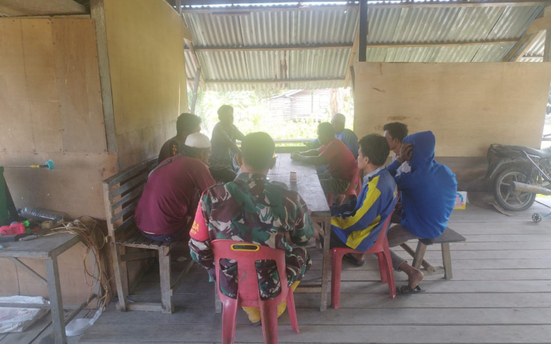 Koramil 03 Giat Komsos dan Patroli Jaga Keamanan Wilayah