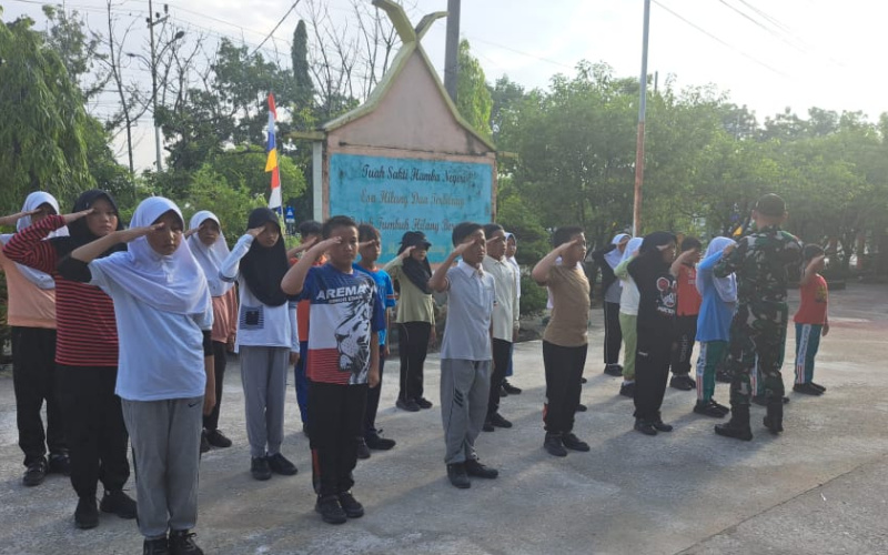 Koramil 01 Dumai Latih PBB di SDN Binsus