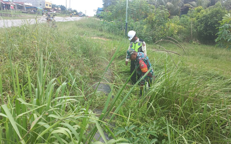 Patroli, Koramil 02 Pastikan Keamanan Pipa Minyak Pertamina