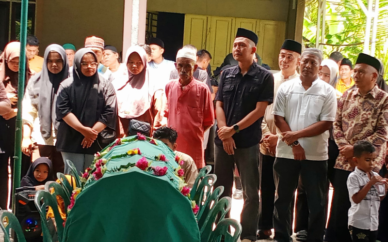 Empati atas Musibah yang Menimpa, Dandim Dumai Melayat ke Rumah Personil