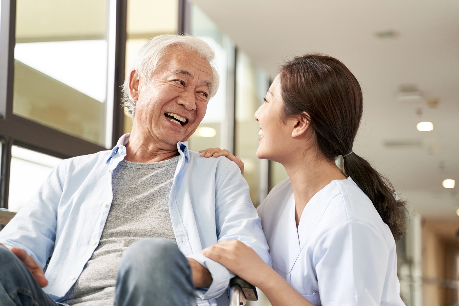 Quality HealthCare Luncurkan Aplikasi Mobile Seluler ‘Quality HealthCare Nursing Agency’ untuk Bantu Perawat dan Pengasuh dengan Mudah Melamar dan Mengelola Pekerjaan