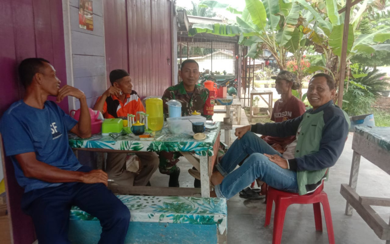 Koramil 02 Laksanakan Komsos, ini yang Dibahas